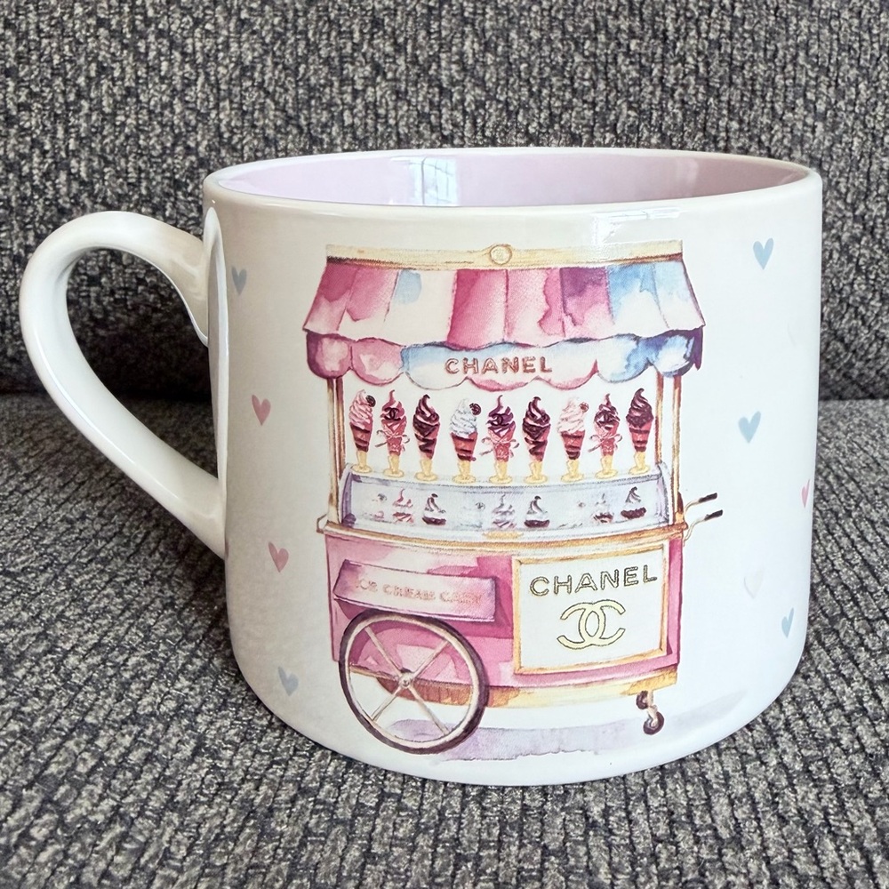 Inspired Mug 18oz ice cream and hearts